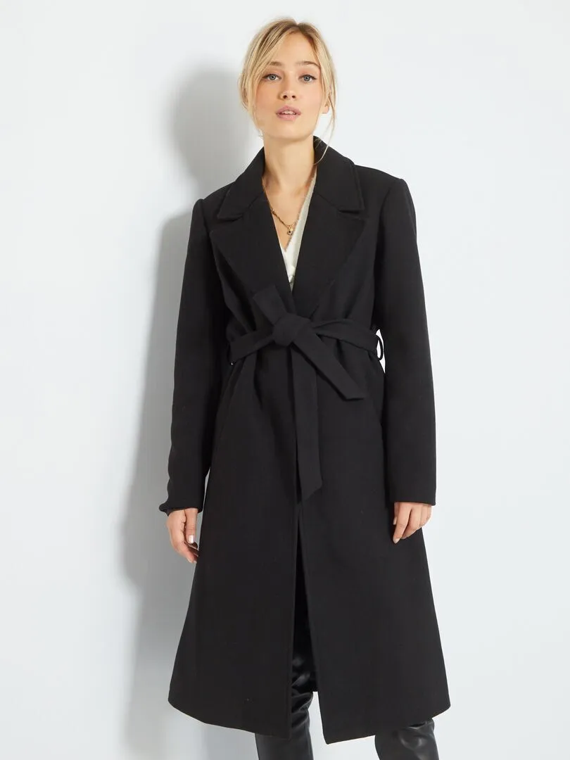 -cappotto nero con cintura