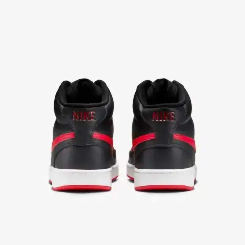 DM8682-001 - Sneakers - Nike