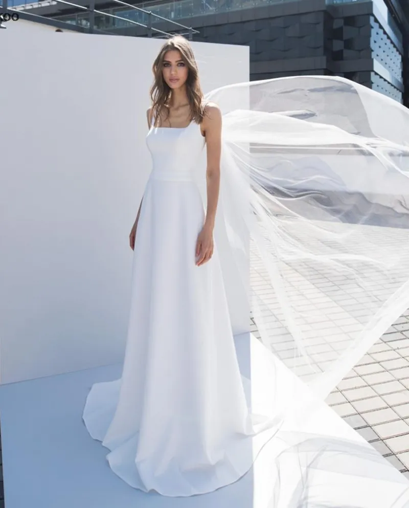 Elegante abito da sposa in jersey a buon mercato in raso con scollo quadrato chic senza maniche