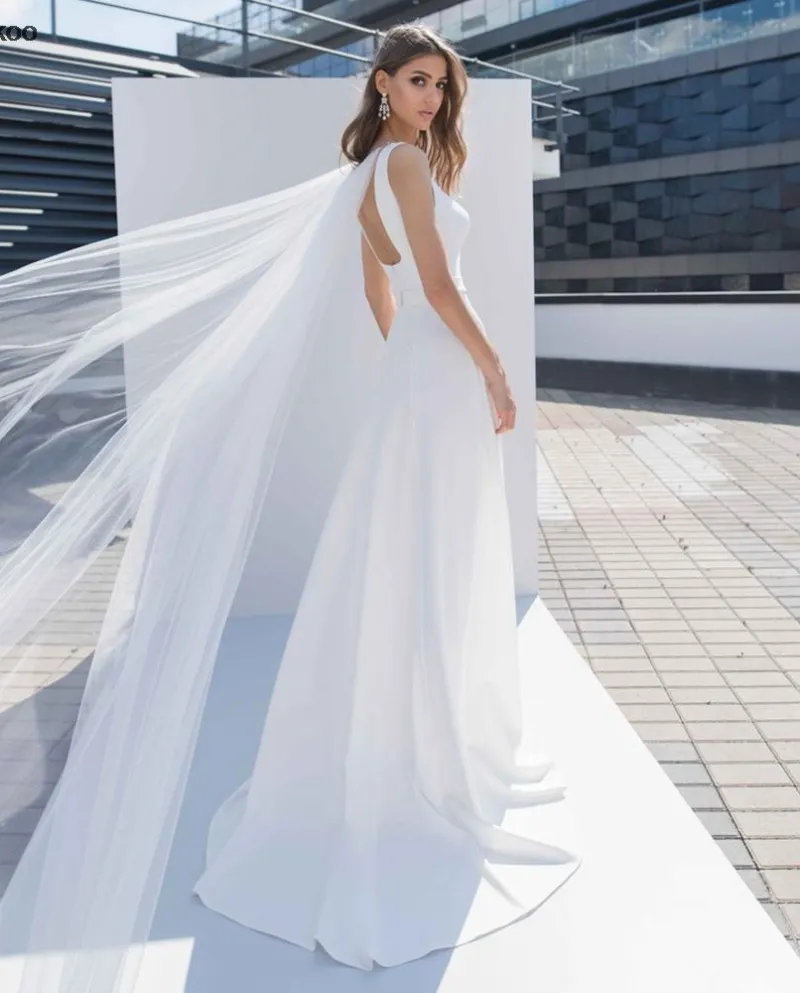 Elegante abito da sposa in jersey a buon mercato in raso con scollo quadrato chic senza maniche